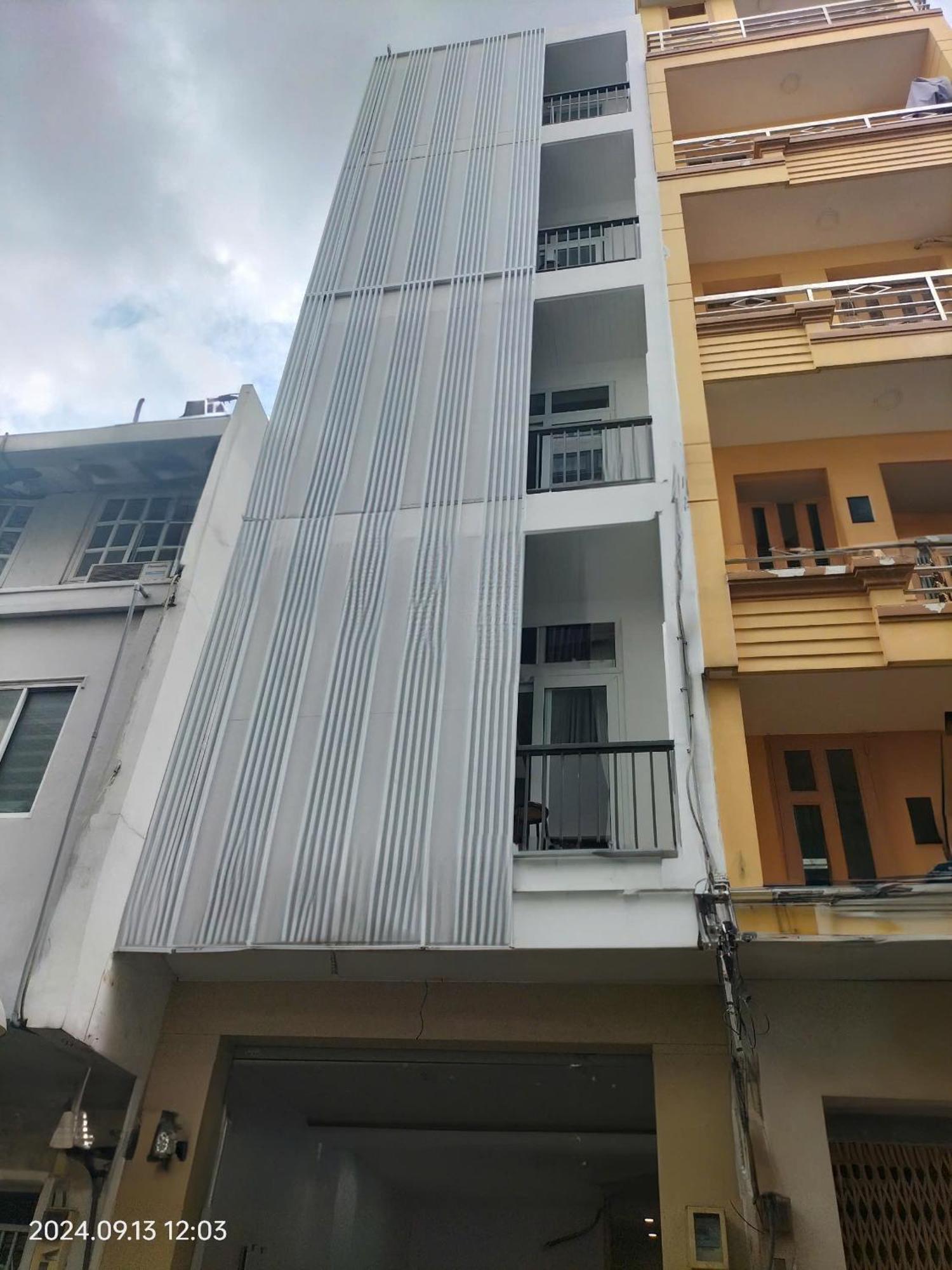 Ruby Studio * TP. Hồ Chí Minh
